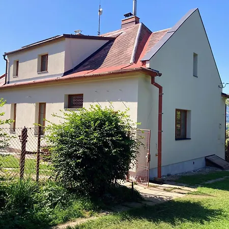 Apartman U Letiste Frydlant nad Ostravici Exterior photo