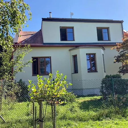Apartman U Letiste Frydlant nad Ostravici Exterior photo
